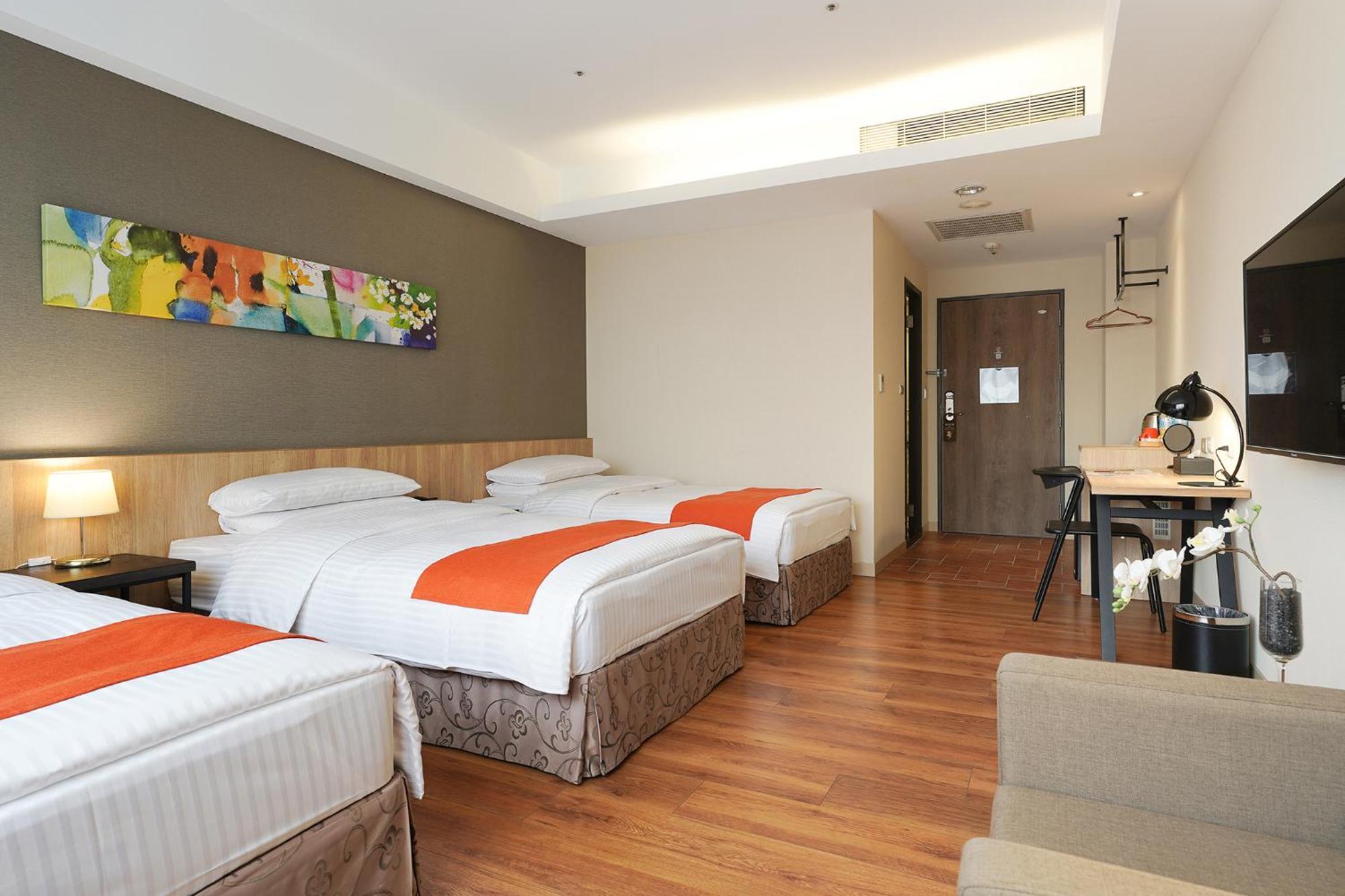 Hoya Resort Hotel Kaohsiung Exterior photo